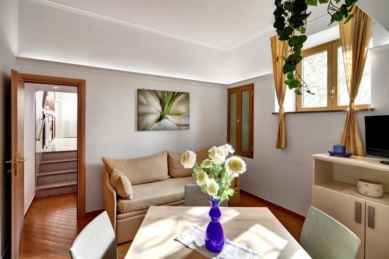 Gocce Villas - Casa Dellaccademia Apartment In Sorrento Centre Екстериор снимка